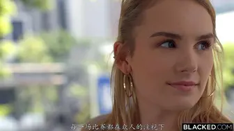 【欧美-中文字幕】父母管制很严的漂亮小姐姐【上篇】找机会偷偷溜出来，让大鸡巴猛男肆意舔吸蹂躏自己的娇躯，高潮爽叫真过瘾-偷情诱惑