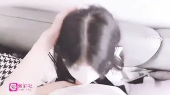 『小敏儿』 补习老师淫行计划中出，白虎JK小学妹就是嫩，各种姿势抽插打桩爽翻了！